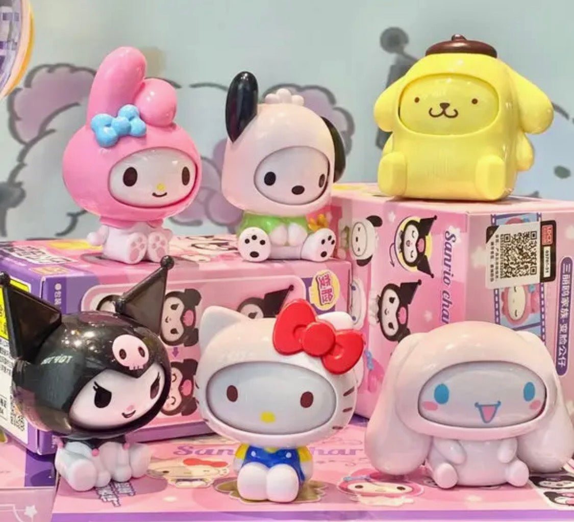 Hello Kitty and Friends Face Off Changing Expression Blind Box Mini Figures